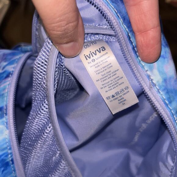 Lululemon Ivivva Girl's Backpack Blue Water Tie Dye Print - Picture 5 of 7